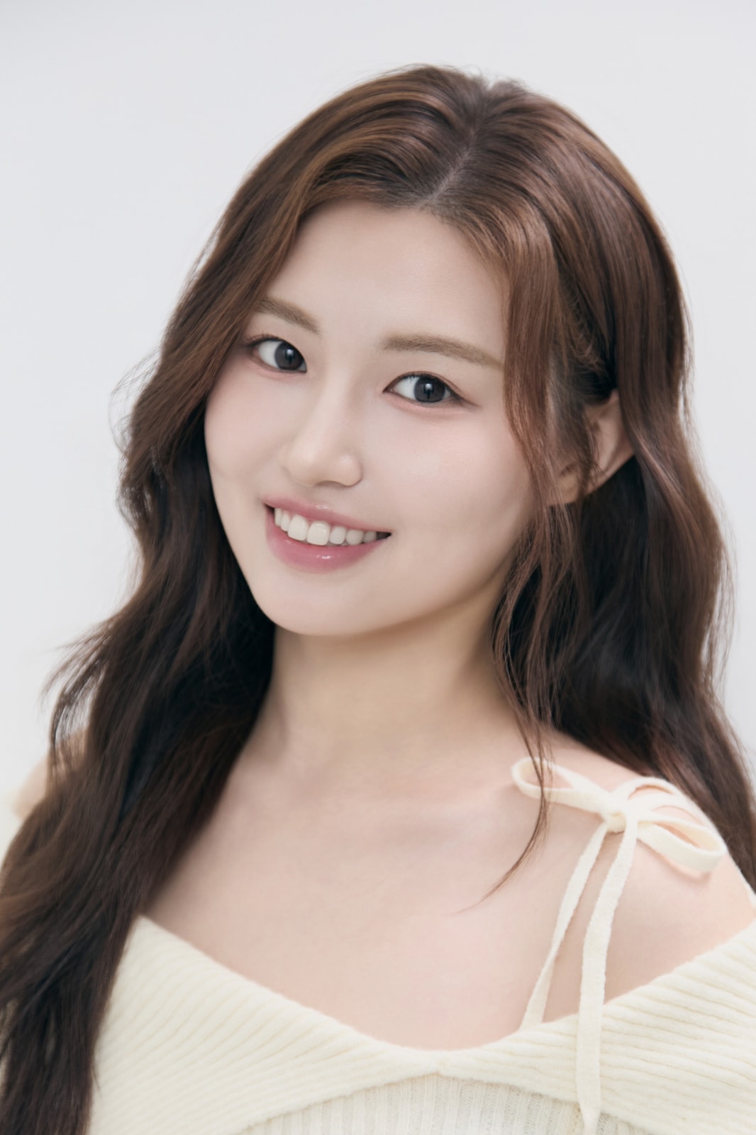 여채하 클로즈업.jpg