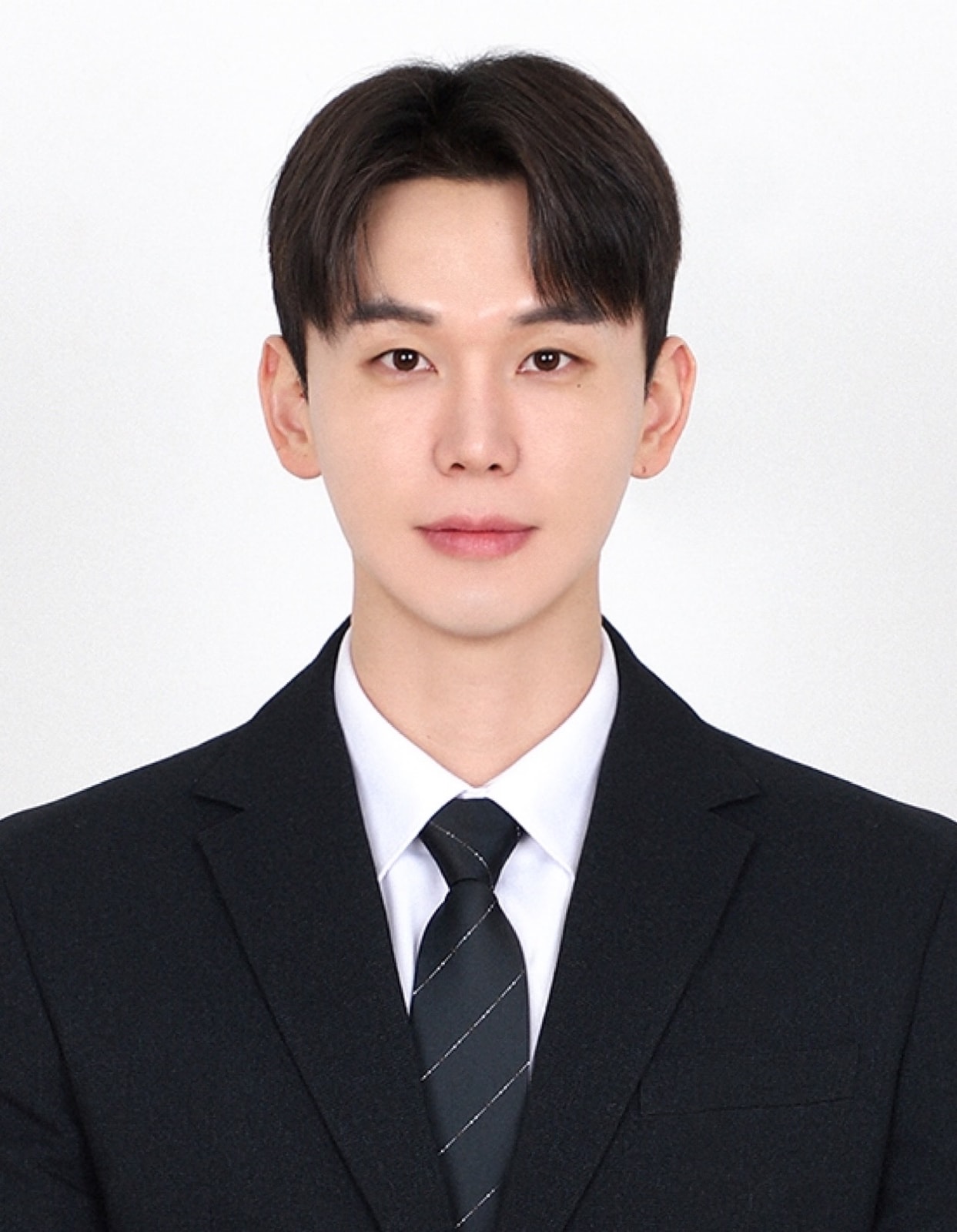 이상웅