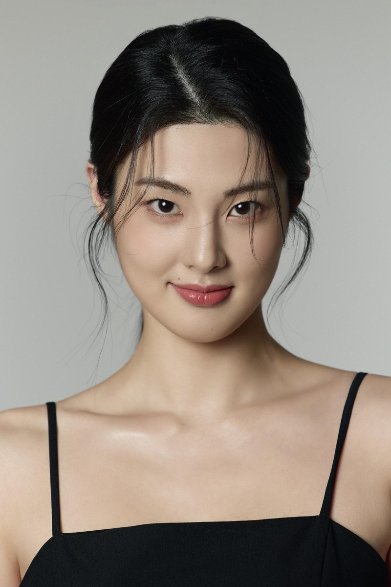 심유진