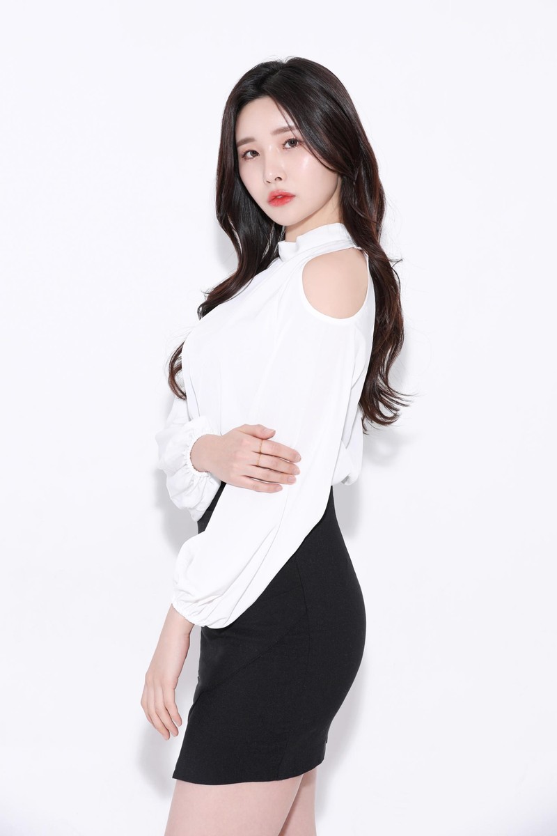강유진