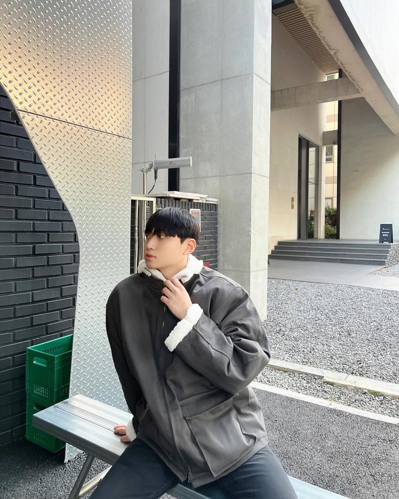 갤러리 2